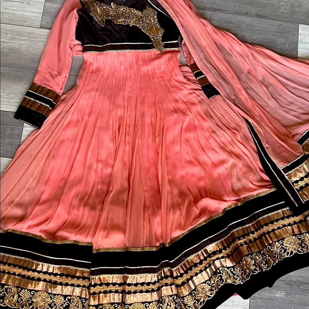 Anarkali, Shalwar Kameez